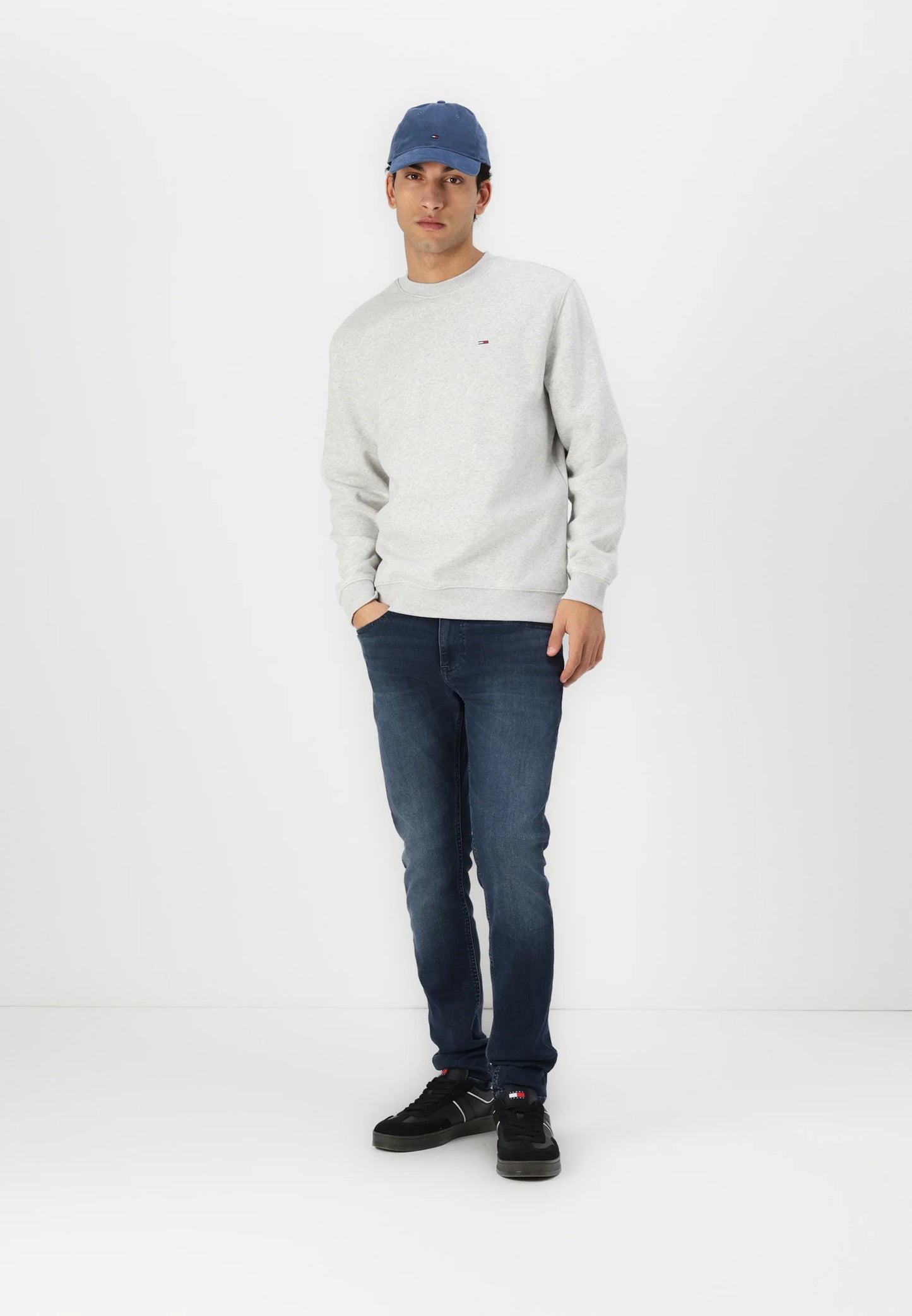 TOMMY HILFIGER CREW NECK SWEATSHIRT